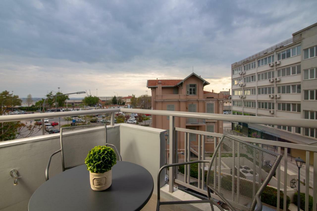 Ferienwohnung F & B Collection - Seaview Minilux Thessaloniki Exterior foto